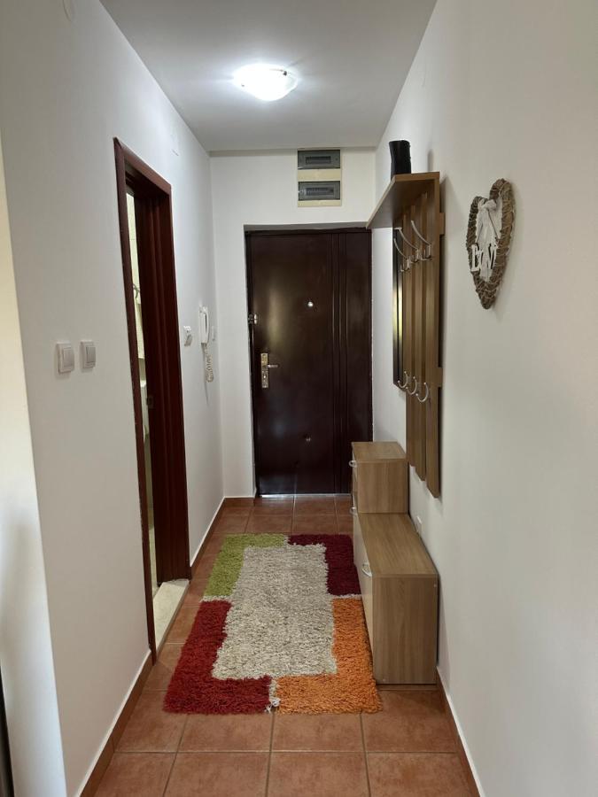 Bella Apartman Podgorica Buitenkant foto